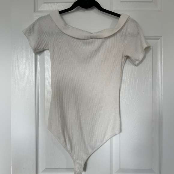 Fashion Nova and Urban Planet shirts! Size small and selling all for $30. - Picture 2 of 8